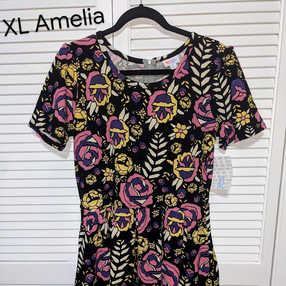 LuLaRoe XL Floral Amelia Dress